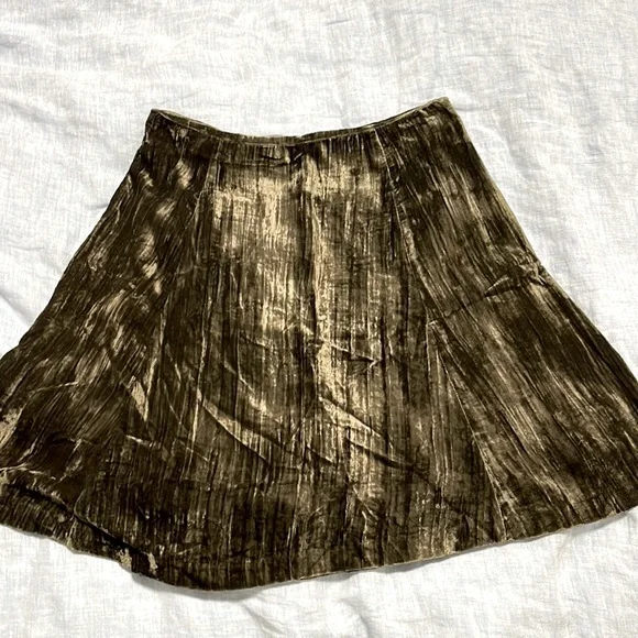 Anthropologie Maeve green velvet mini skater skirt - Picture 2 of 6